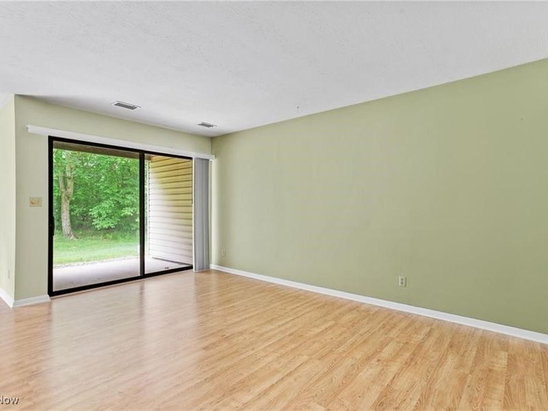 6270 Greenwood, Unit 402, Northfield, OH 44067 Photo 6