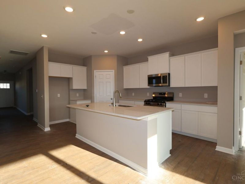 5549 Birch Court, Unit 9749, Fairfield Twp, OH 45011 Photo 8
