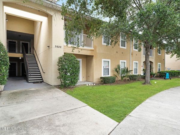 3620 KIRKPATRICK Circle, Unit 3, Jacksonville, FL 32210