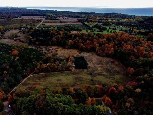 25VL W Grant Rd, Shelby, MI 49455