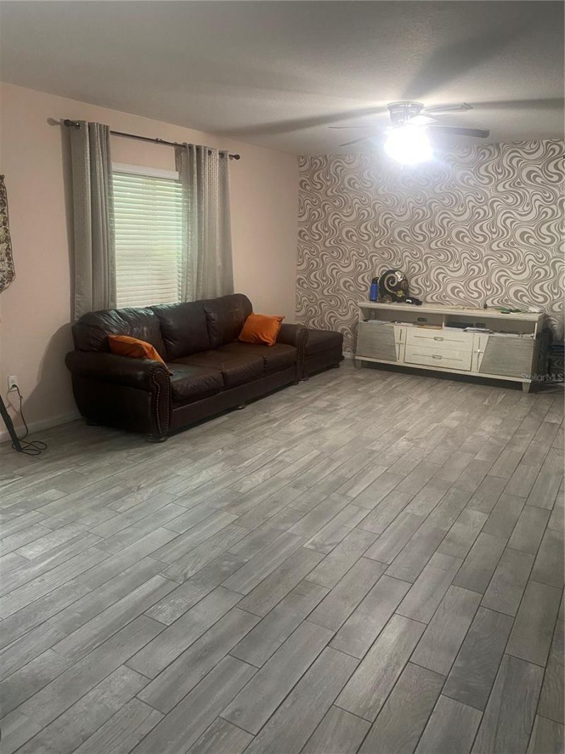 12034 Suburban Sunrise Street, Riverview, FL 33578 Photo