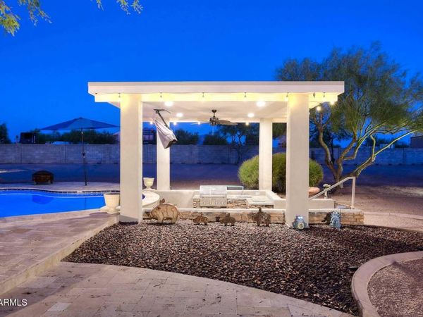 1105 N 110TH Street, Mesa, AZ 85207