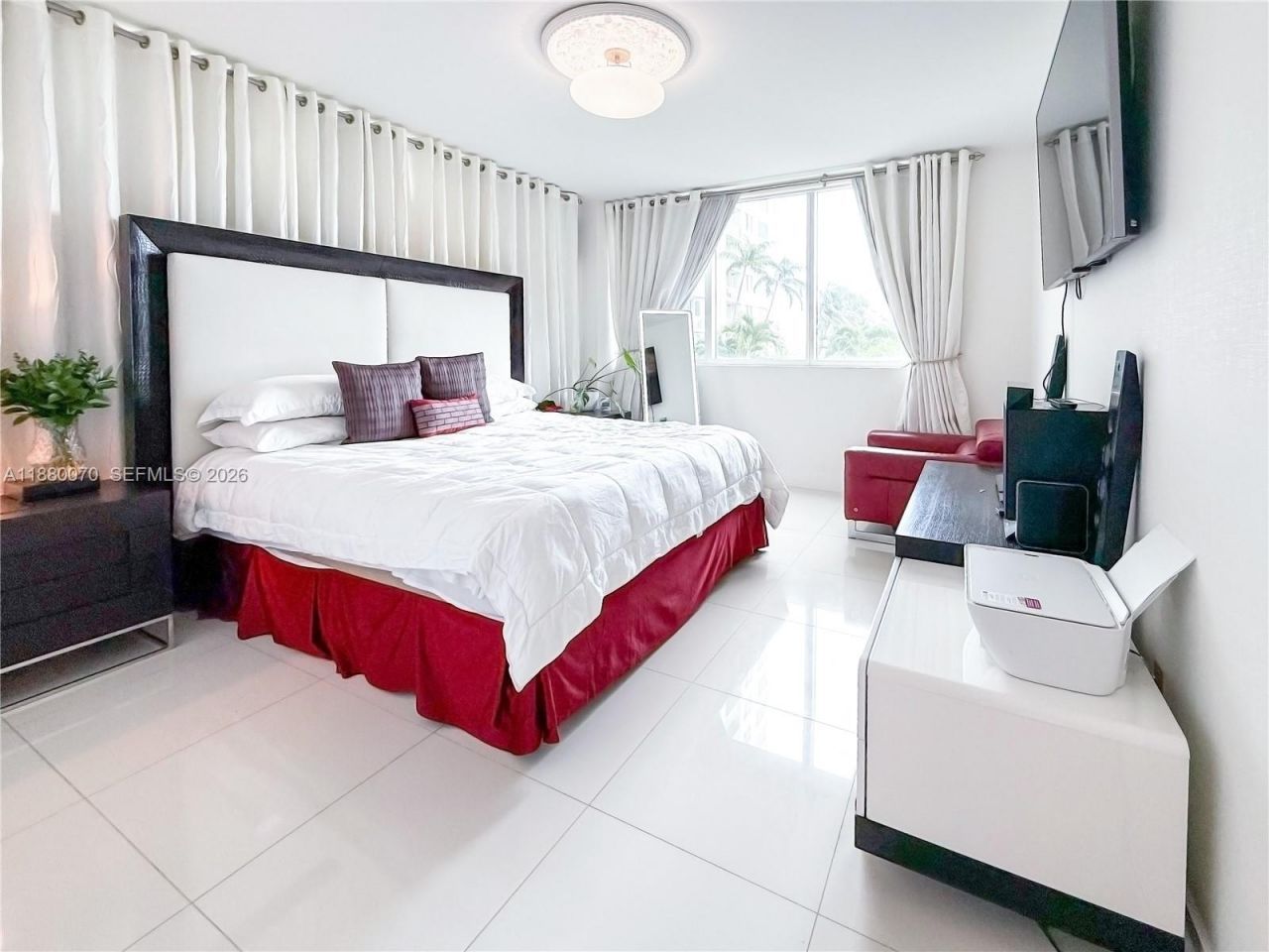 253 NE 2nd St, Unit 903, Miami, FL 33132 Photo