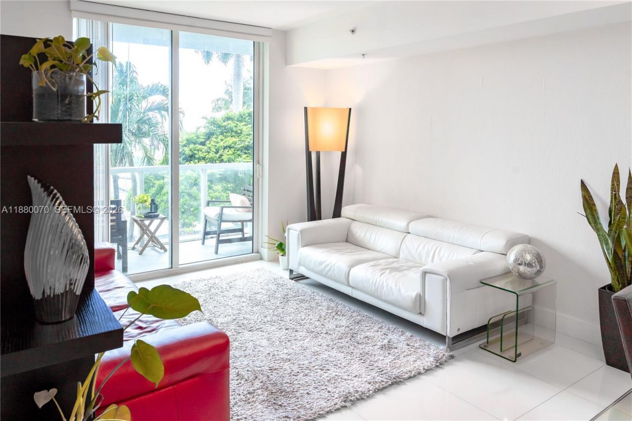 253 NE 2nd St, Unit 903, Miami, FL 33132 Photo