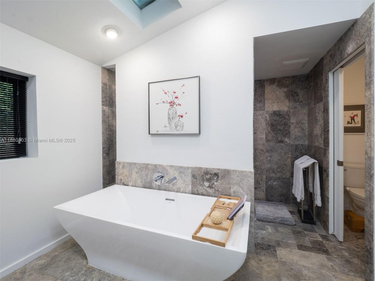 2261 NW 24th Ave, Gainesville, FL 32605 Photo