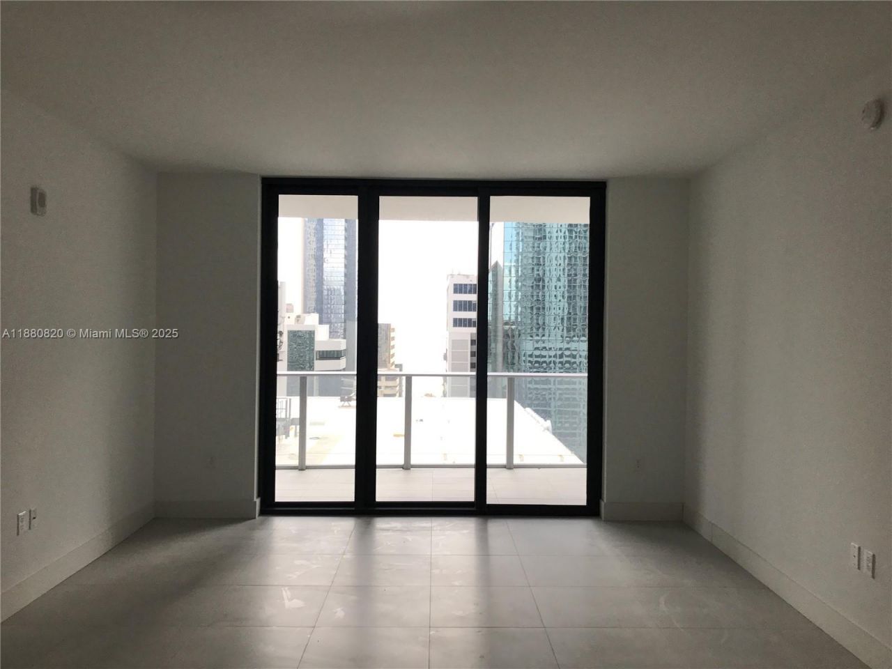 1010 Brickell Ave, Unit 1504, Miami, FL 33131 Photo