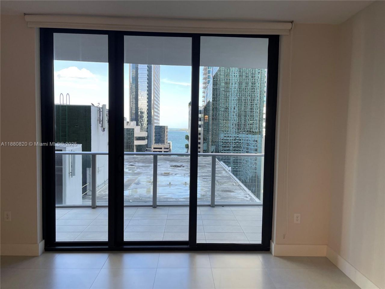 1010 Brickell Ave, Unit 1504, Miami, FL 33131 Photo