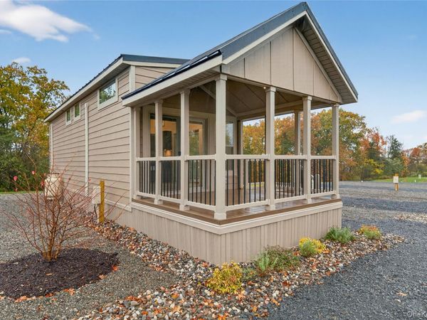 197 Wheeler Road, Unit 90, Florida, NY 10921