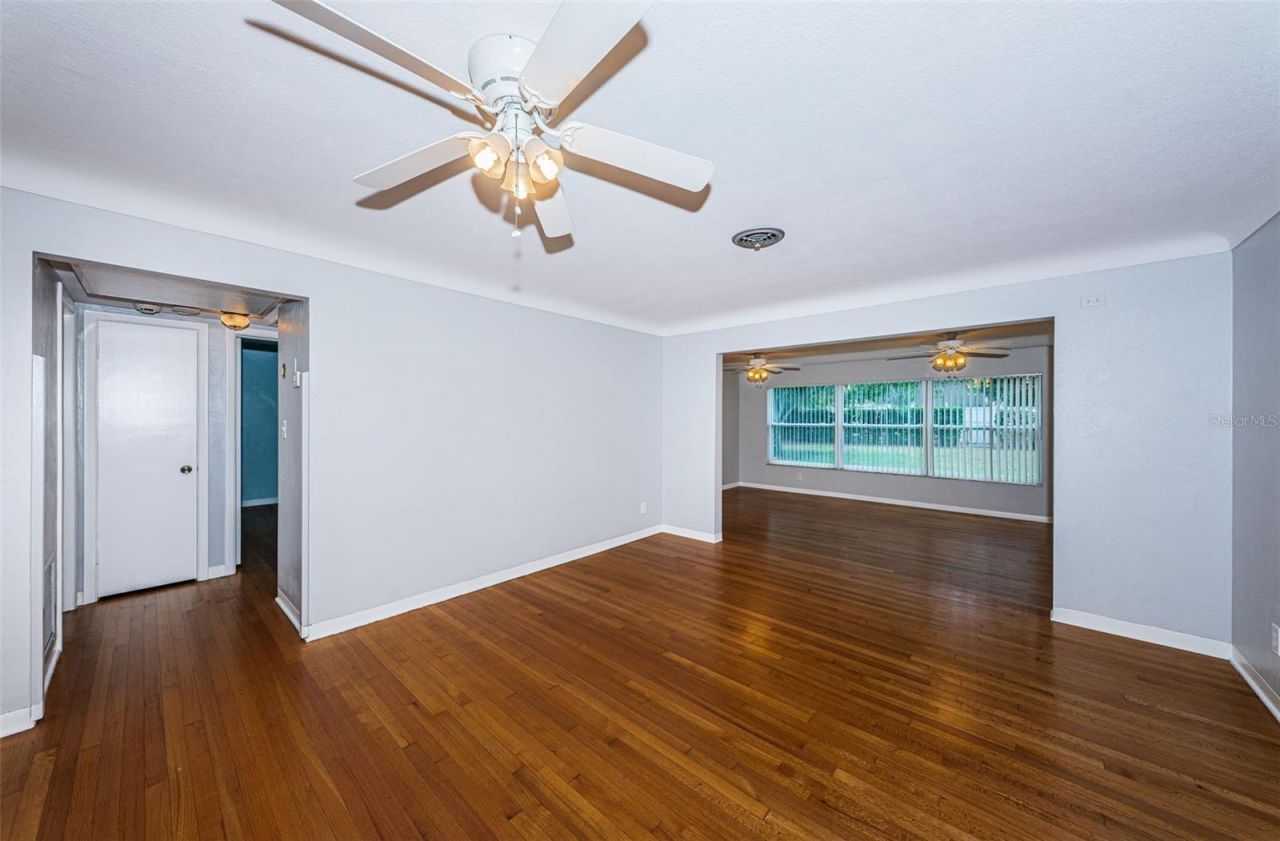 2110 57th Avenue N, Saint Petersburg, FL 33714 Photo