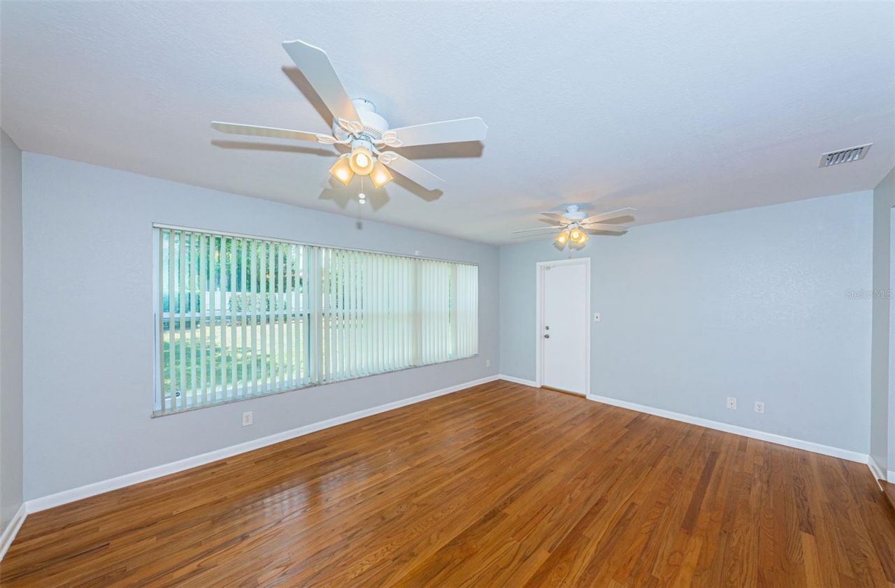 2110 57th Avenue N, Saint Petersburg, FL 33714 Photo