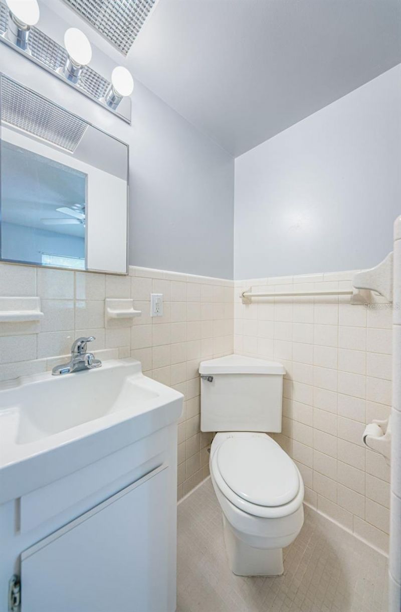 2110 57th Avenue N, Saint Petersburg, FL 33714 Photo