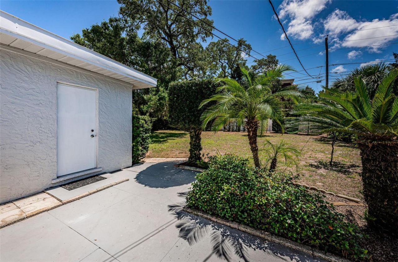 2110 57th Avenue N, Saint Petersburg, FL 33714 Photo