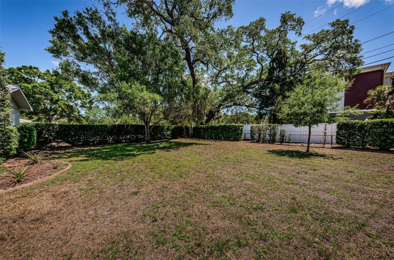 2110 57th Avenue N, Saint Petersburg, FL 33714 Photo