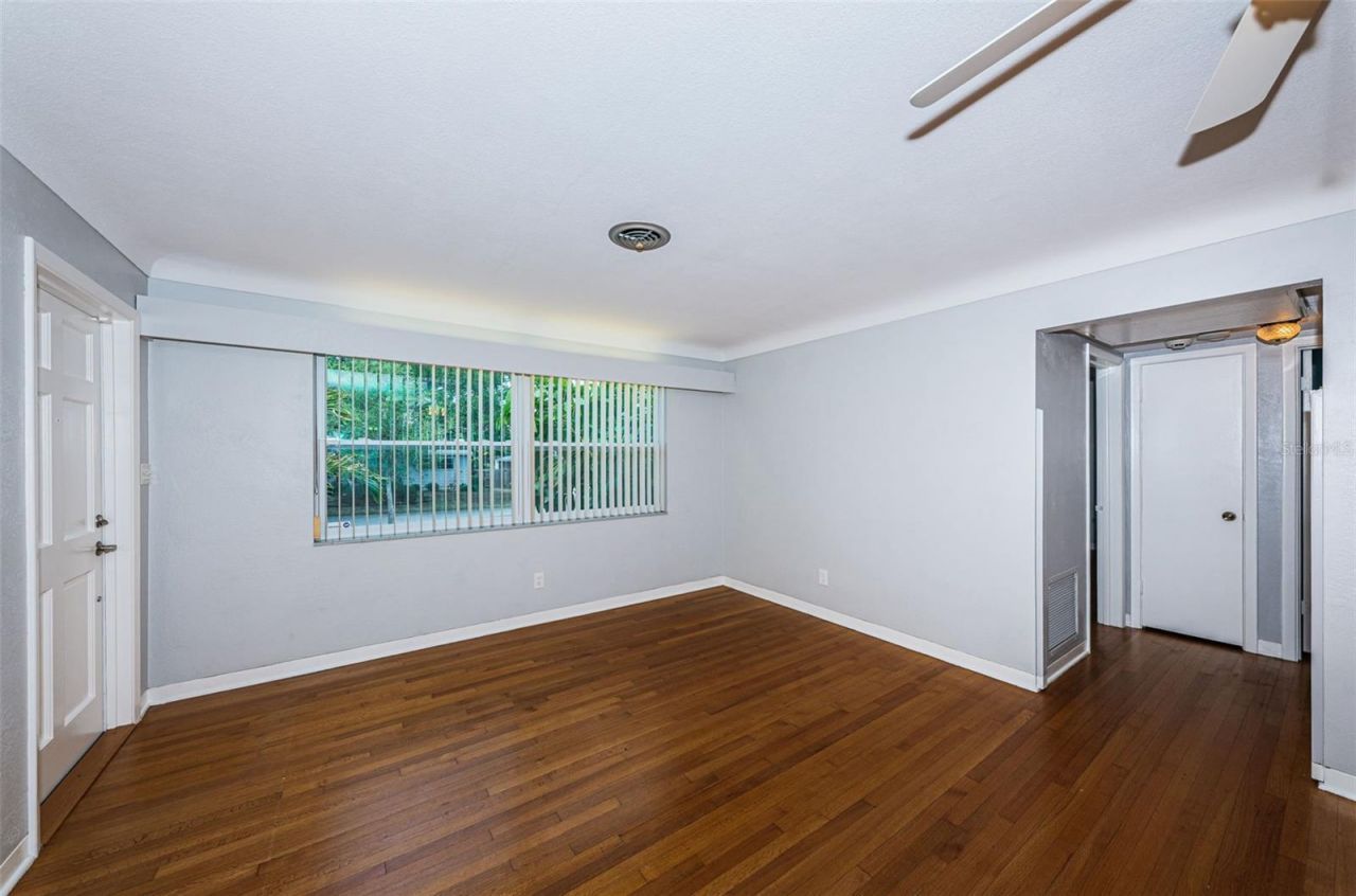 2110 57th Avenue N, Saint Petersburg, FL 33714 Photo