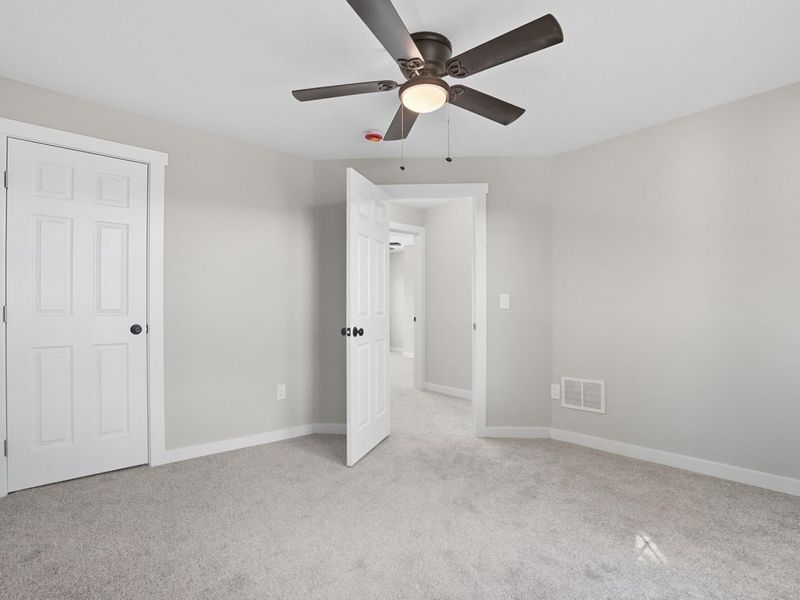 210 N Oakley Avenue, Columbus, OH 43204 Photo 19