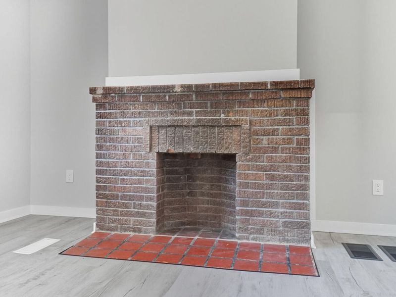 210 N Oakley Avenue, Columbus, OH 43204 Photo 6