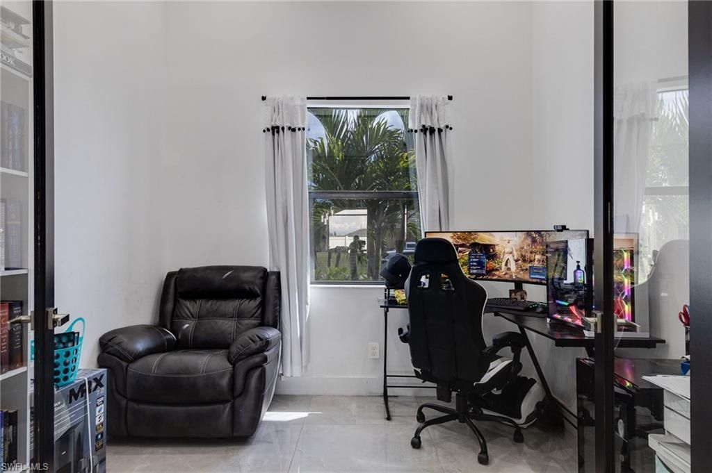 307 NE 6th Ter, Cape Coral, FL 33909 Photo