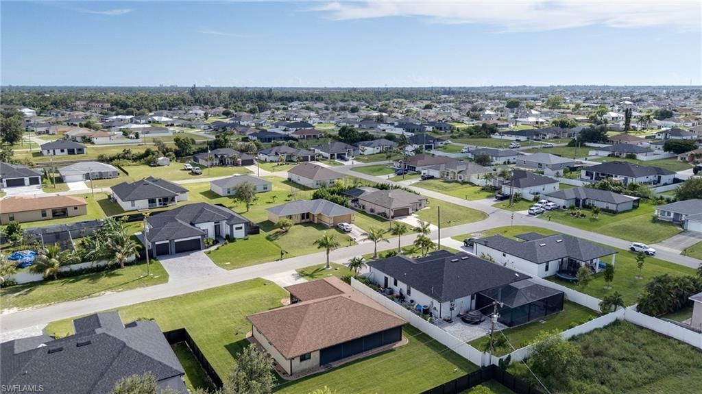 307 NE 6th Ter, Cape Coral, FL 33909 Photo