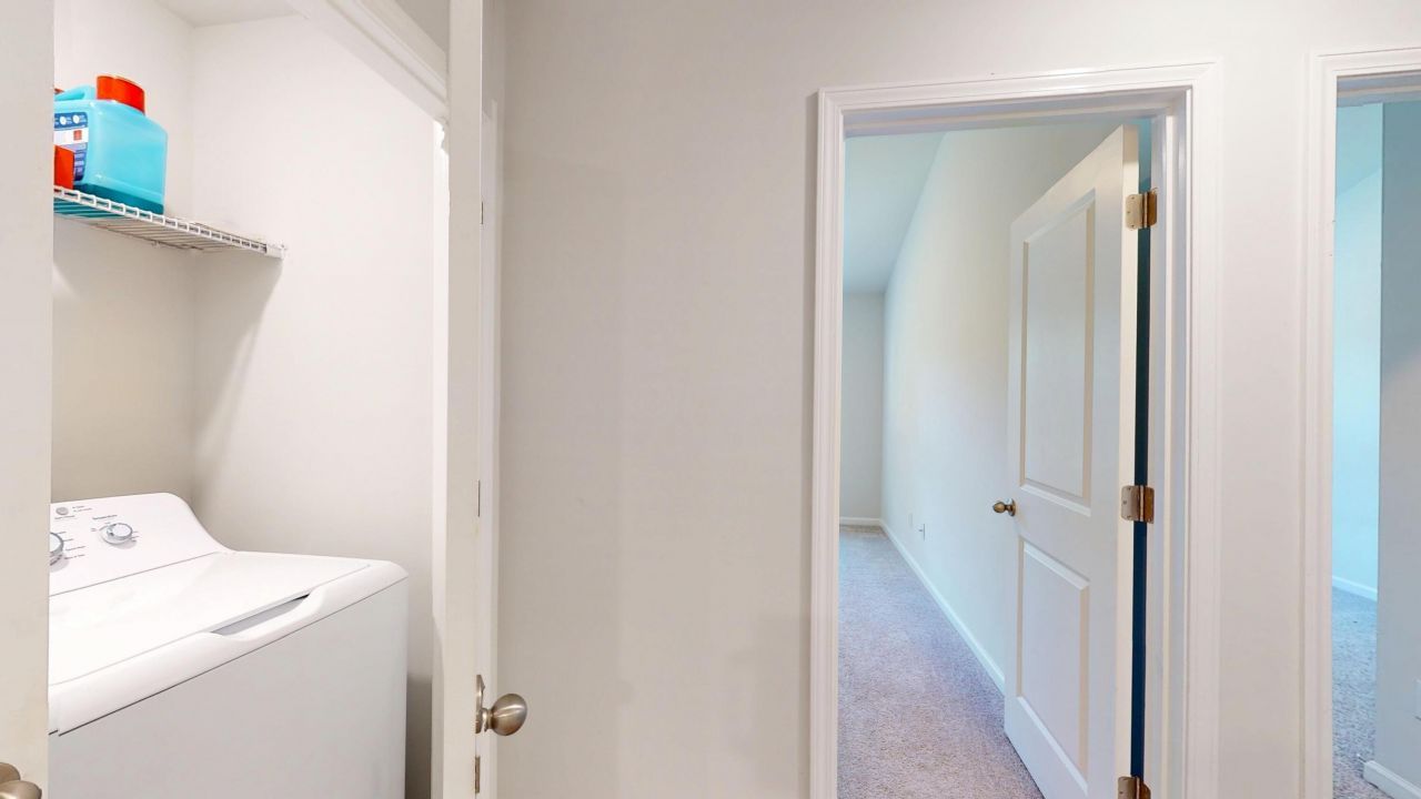 4671 Palm View Circle Photo 16