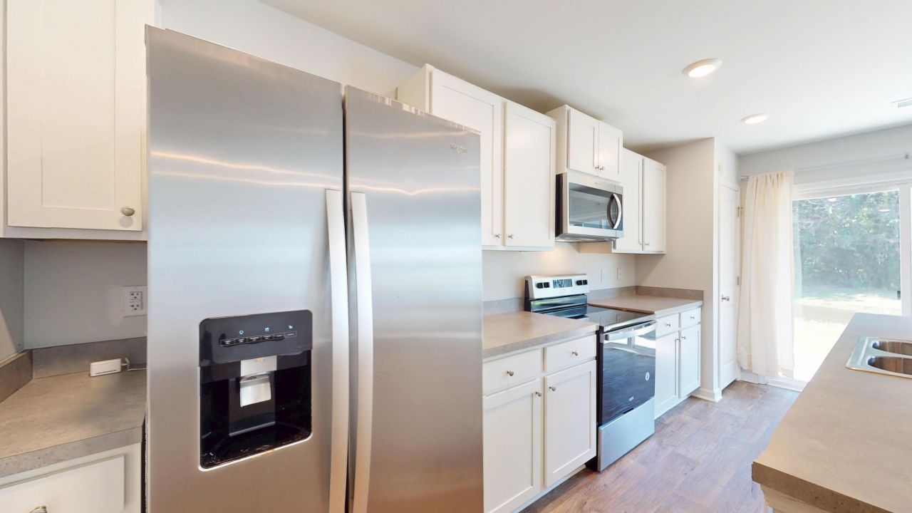 4671 Palm View Circle Photo 5