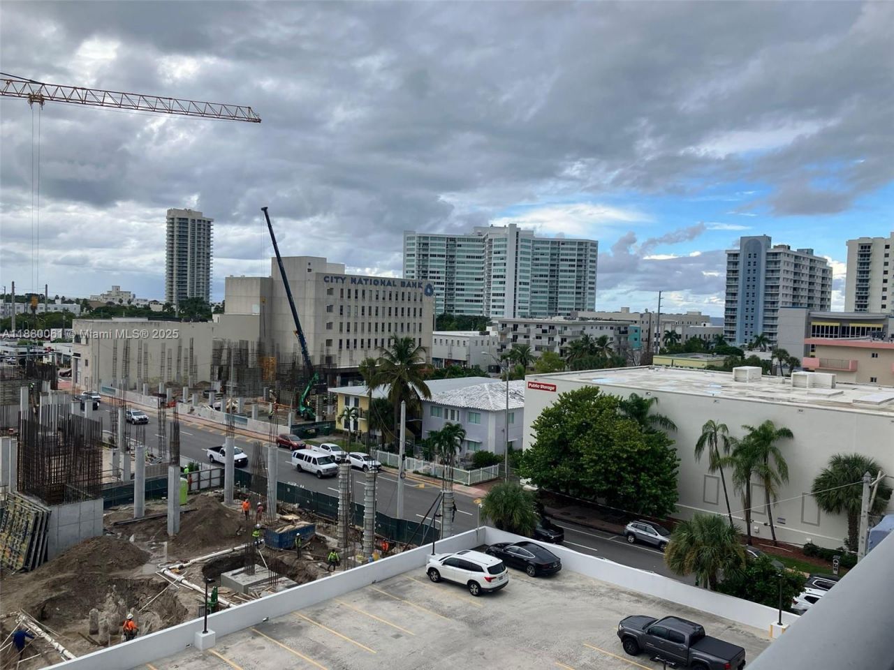 401 69th St, Unit 609, Miami Beach, FL 33141 Photo