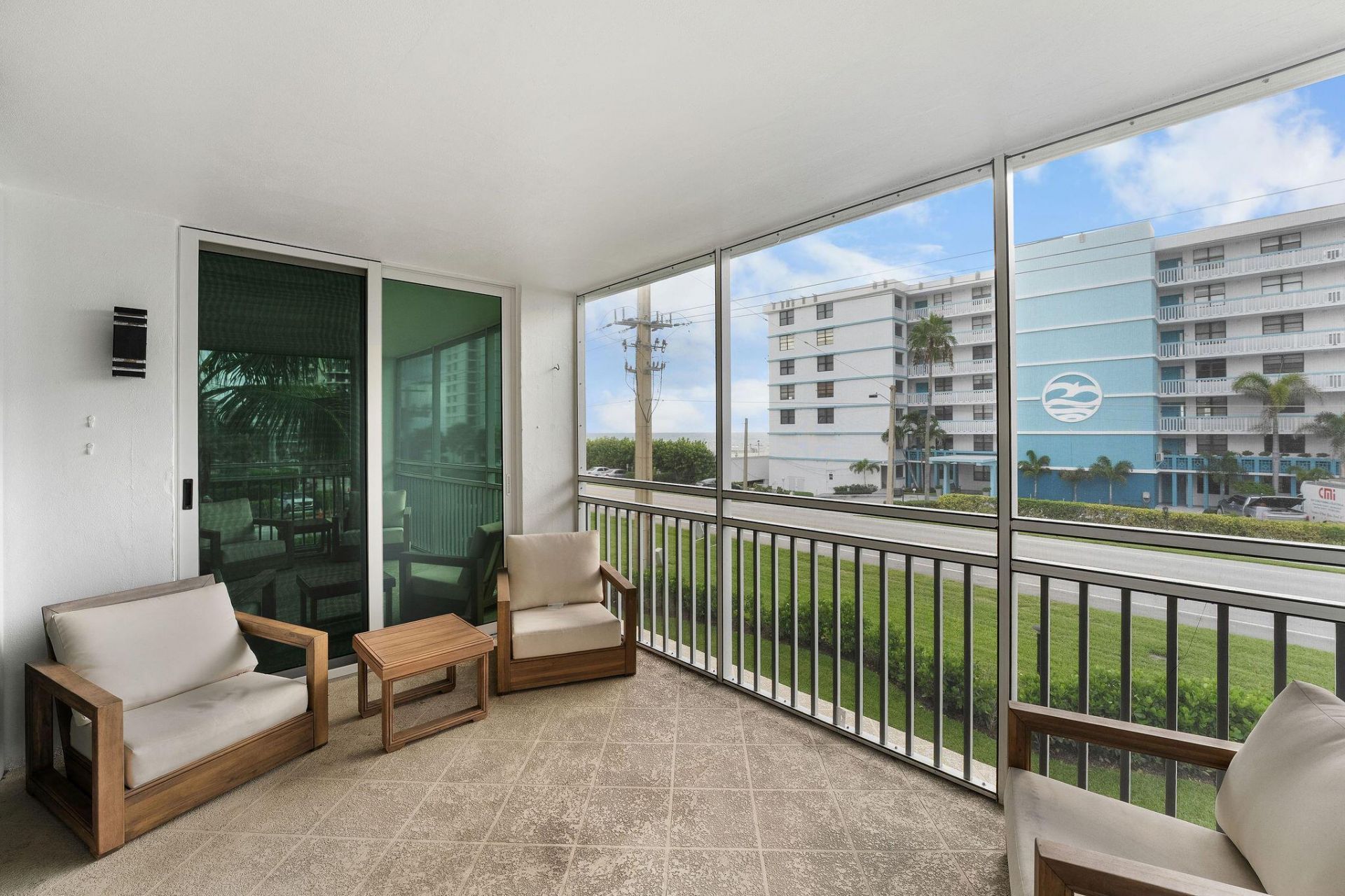 911 Ocean Drive, Unit 201, Juno Beach, FL 33408 Photo