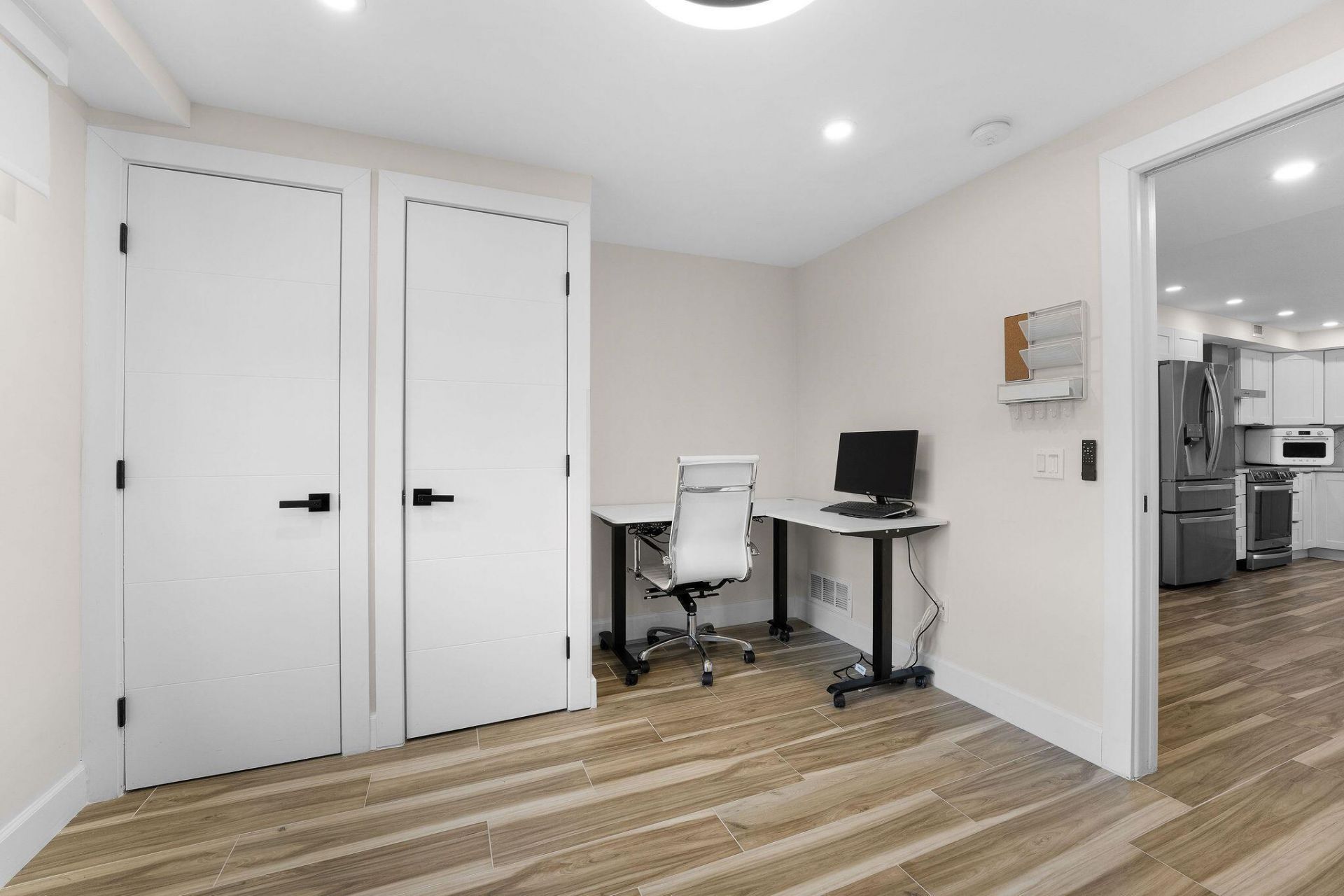 911 Ocean Drive, Unit 201, Juno Beach, FL 33408 Photo