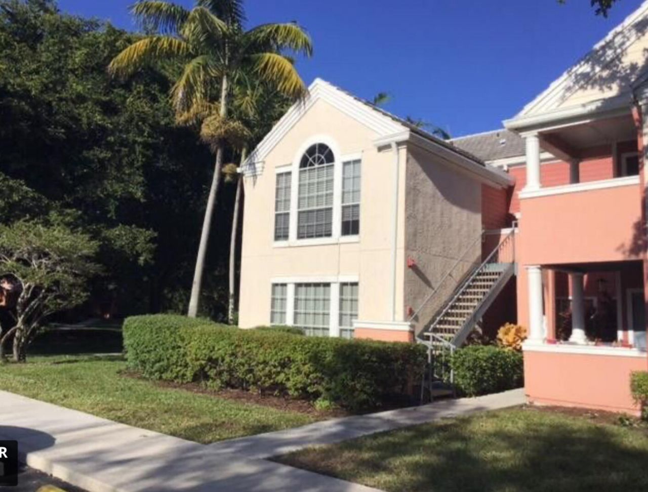 1055 Crystal Way, Unit A, Delray Beach, FL 33444 Photo