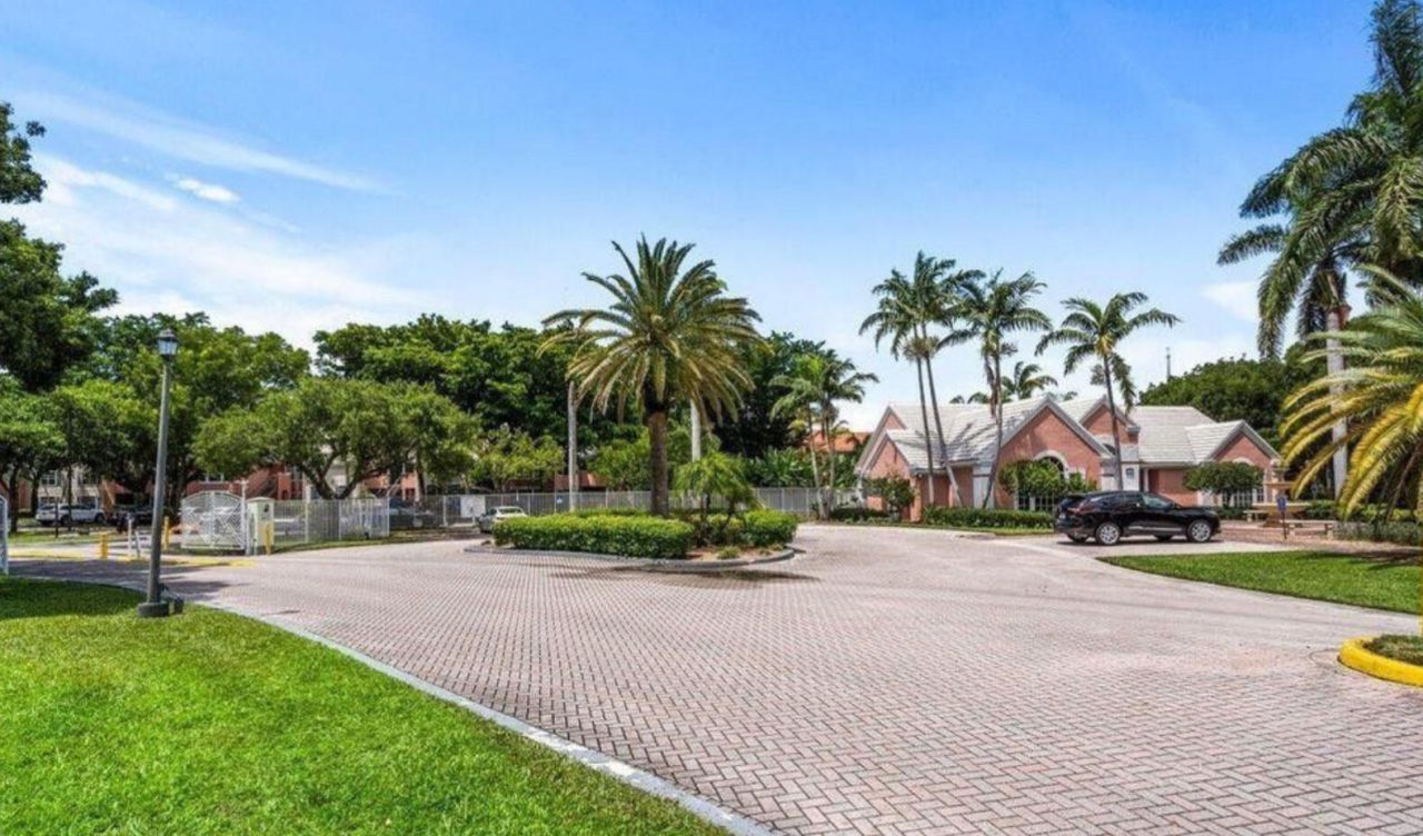 1055 Crystal Way, Unit A, Delray Beach, FL 33444 Photo