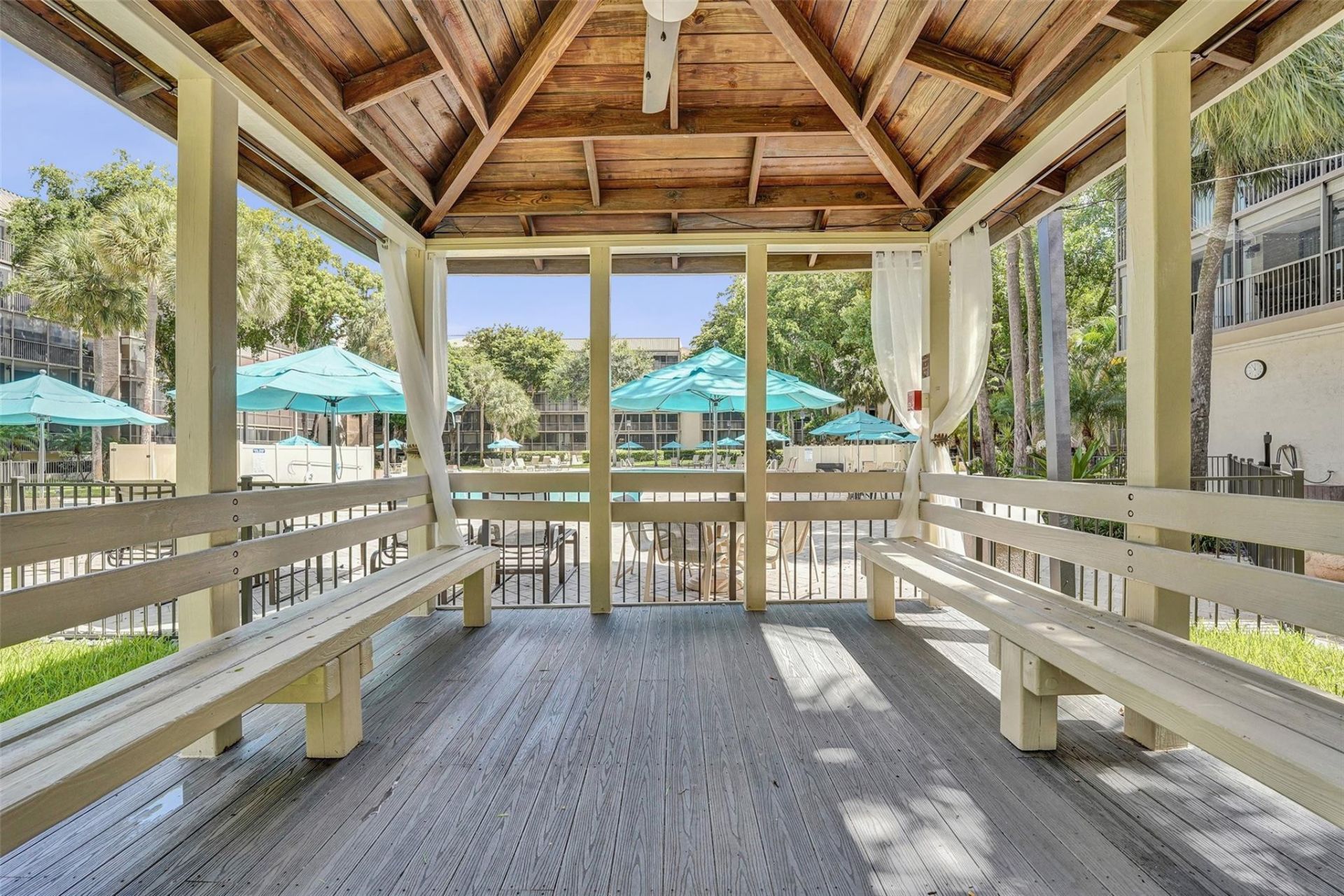 2800 N 46th Avenue, Unit A404, Hollywood, FL 33021 Photo