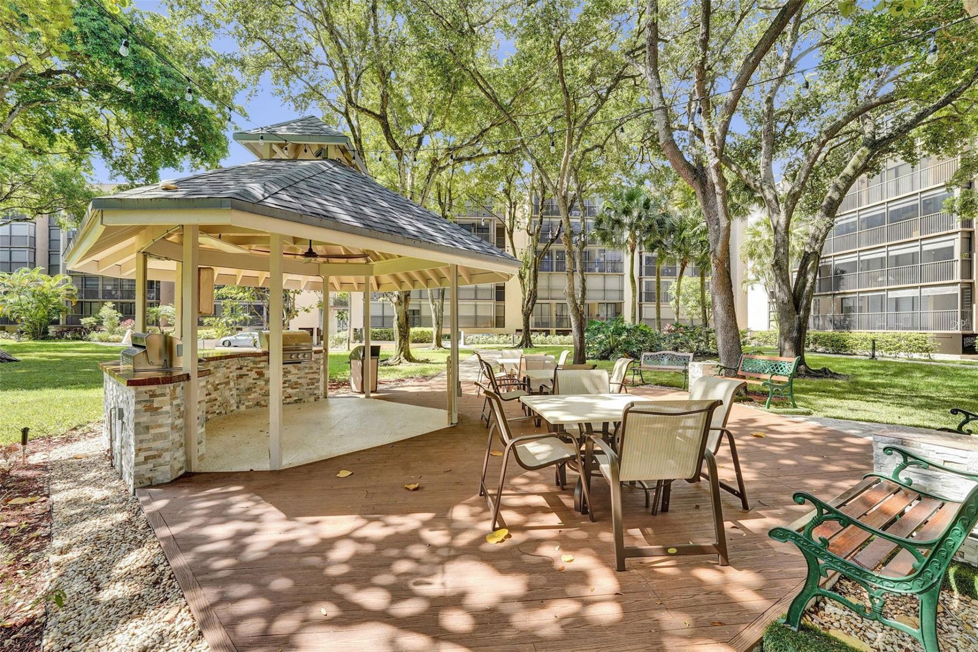 2800 N 46th Avenue, Unit A404, Hollywood, FL 33021 Photo