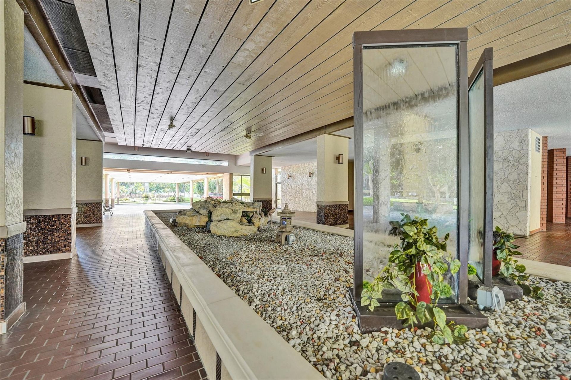 2800 N 46th Avenue, Unit A404, Hollywood, FL 33021 Photo