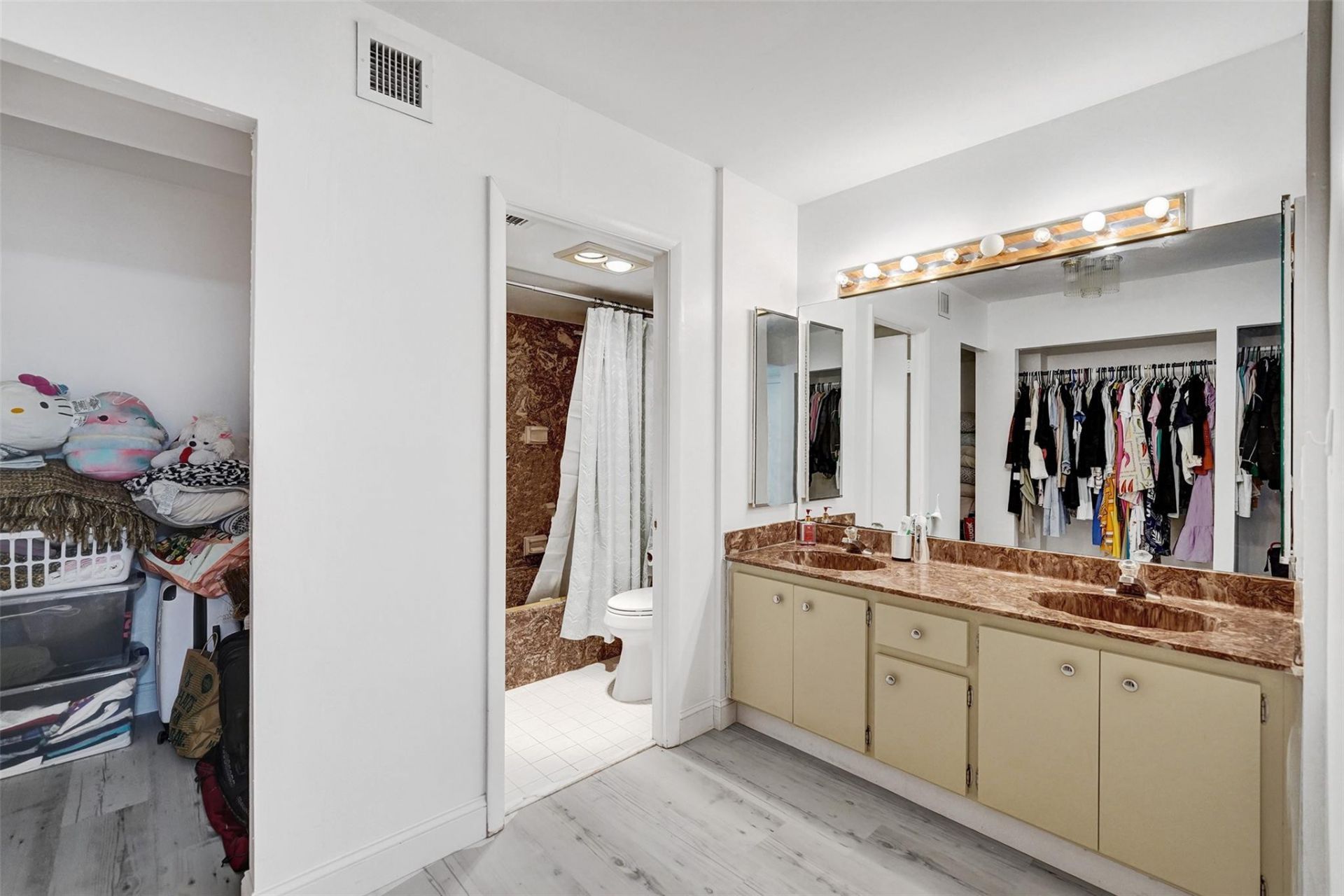 2800 N 46th Avenue, Unit A404, Hollywood, FL 33021 Photo