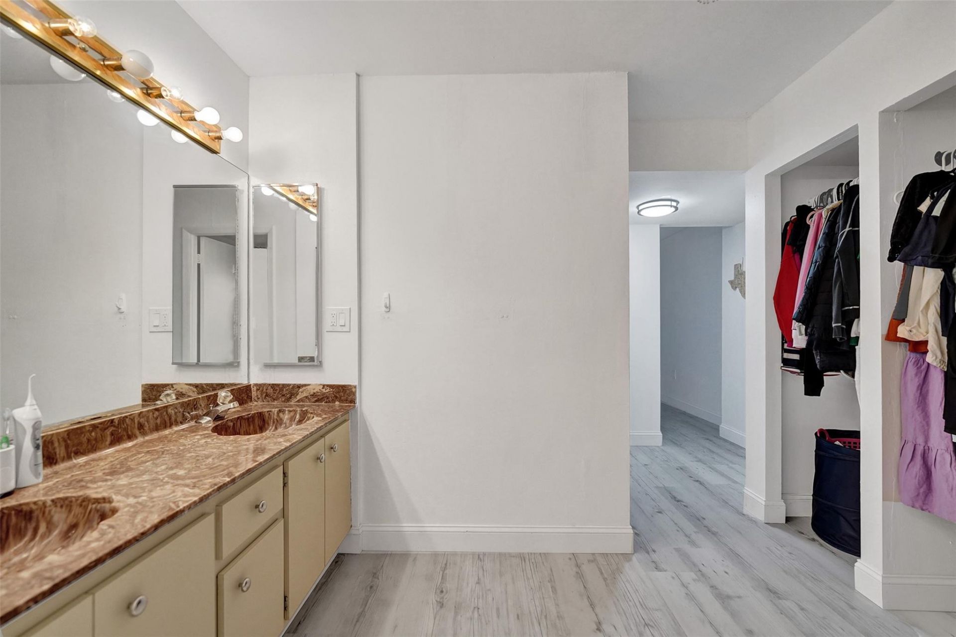 2800 N 46th Avenue, Unit A404, Hollywood, FL 33021 Photo