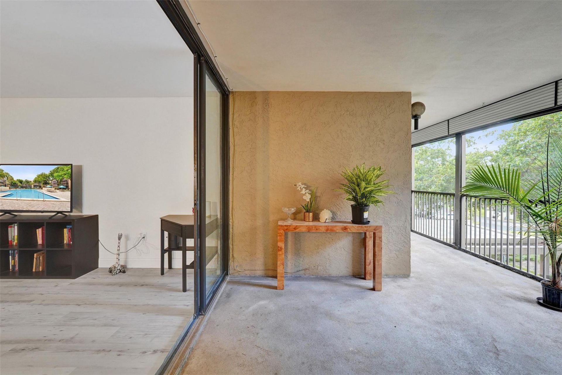 2800 N 46th Avenue, Unit A404, Hollywood, FL 33021 Photo