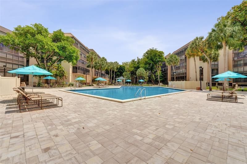 2800 N 46th Ave, Unit A404, Hollywood, FL 33021 Photo