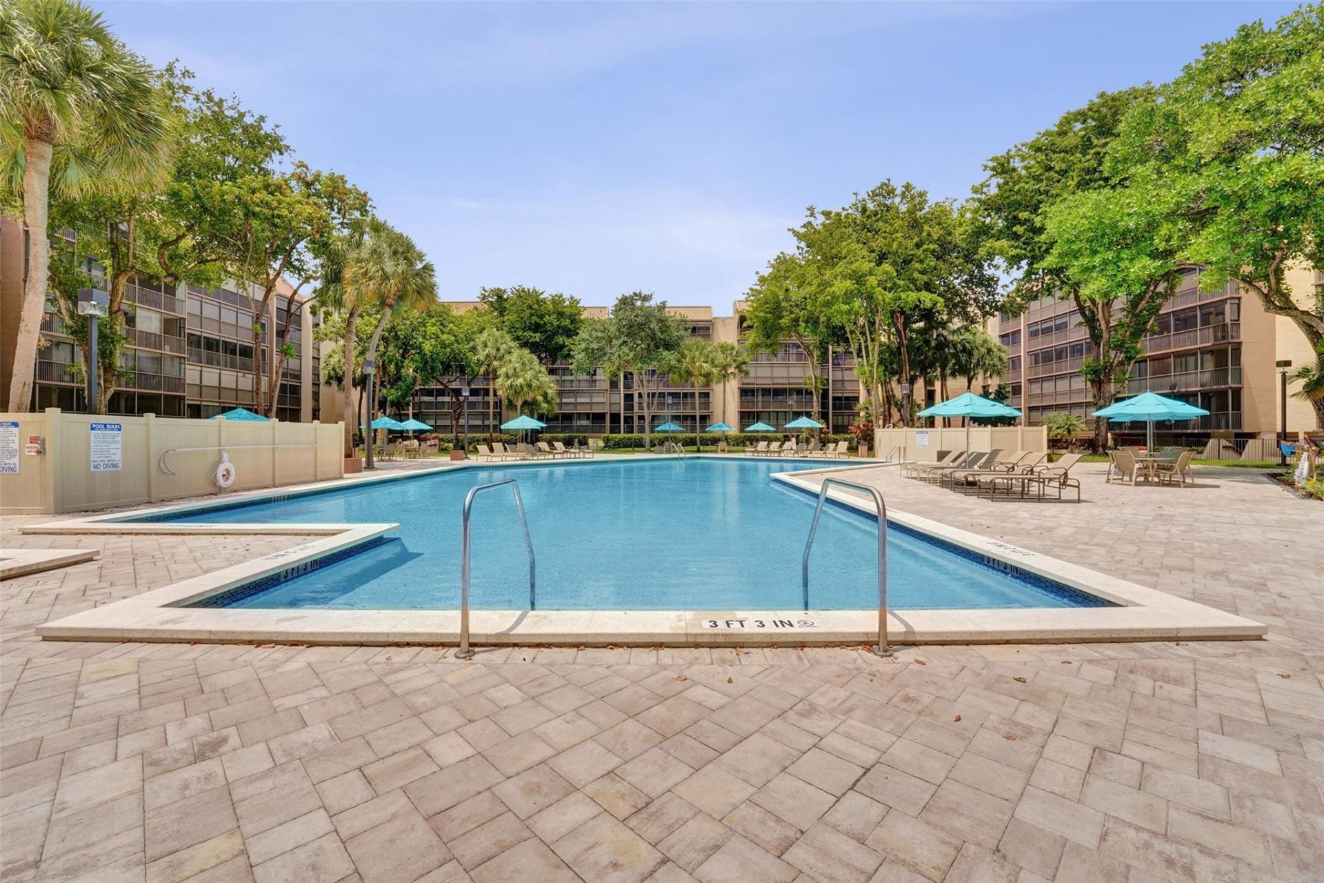 2800 N 46th Avenue, Unit A404, Hollywood, FL 33021 Photo