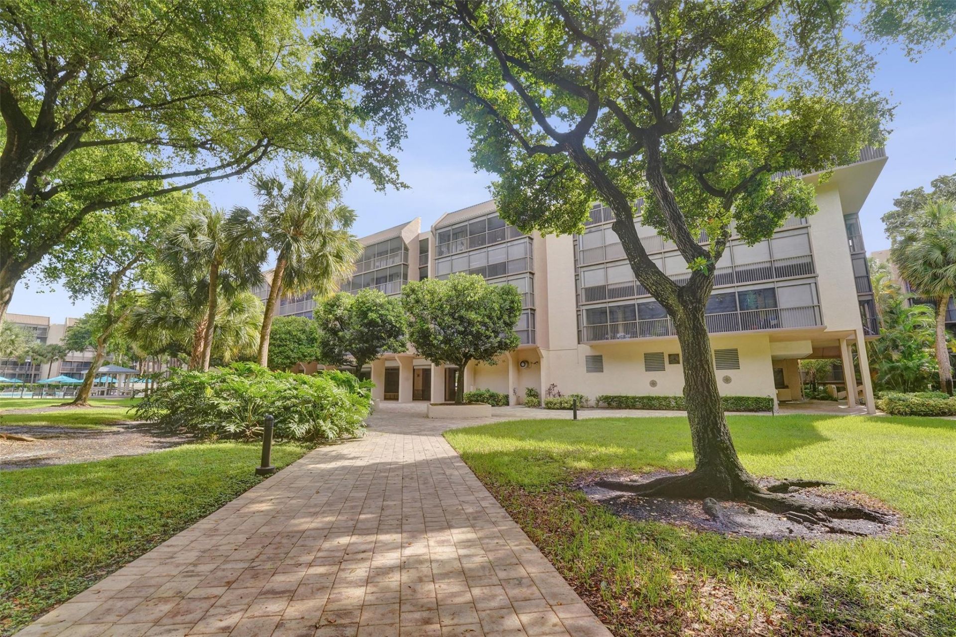 2800 N 46th Avenue, Unit A404, Hollywood, FL 33021 Photo