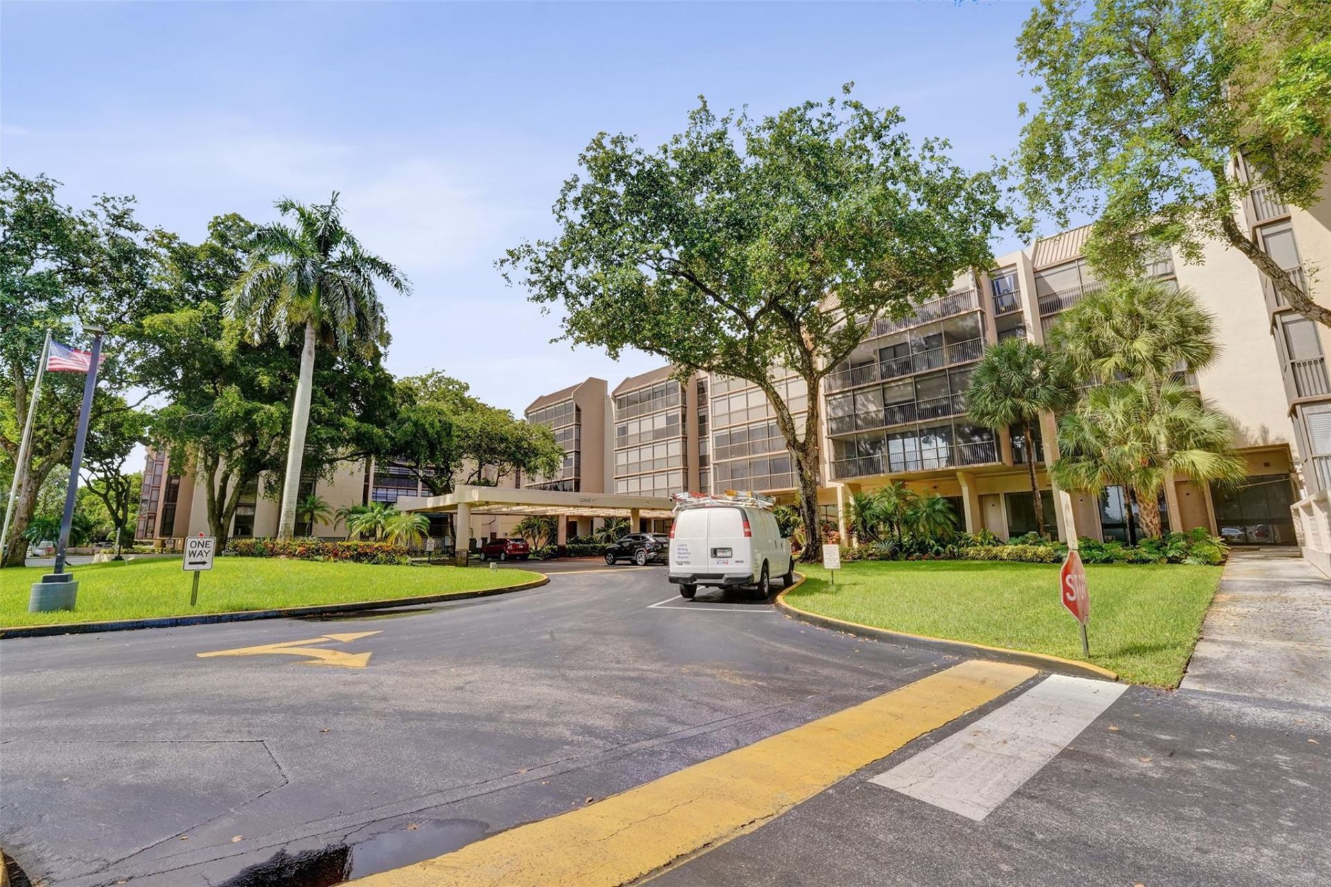 2800 N 46th Avenue, Unit A404, Hollywood, FL 33021 Photo