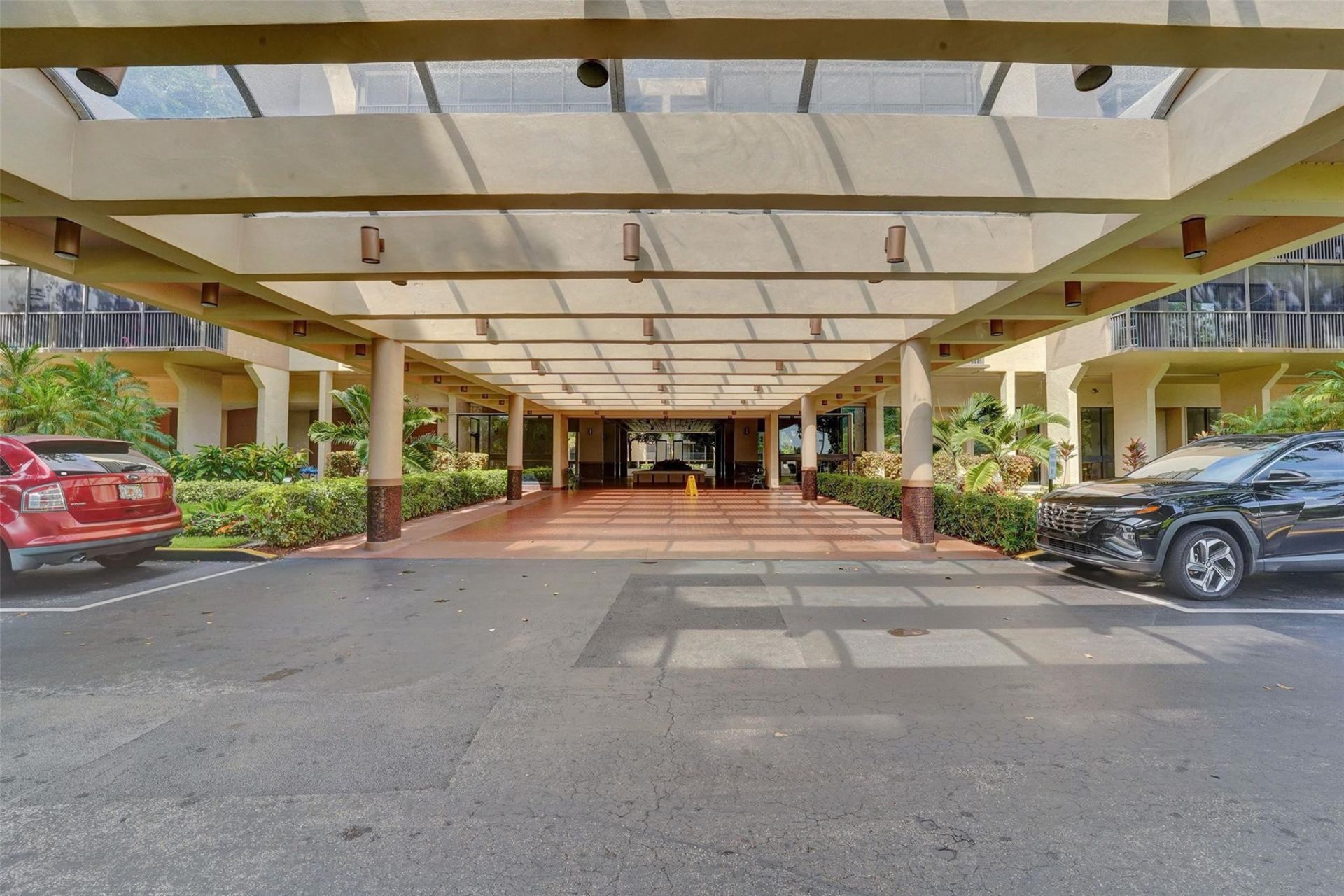 2800 N 46th Avenue, Unit A404, Hollywood, FL 33021 Photo