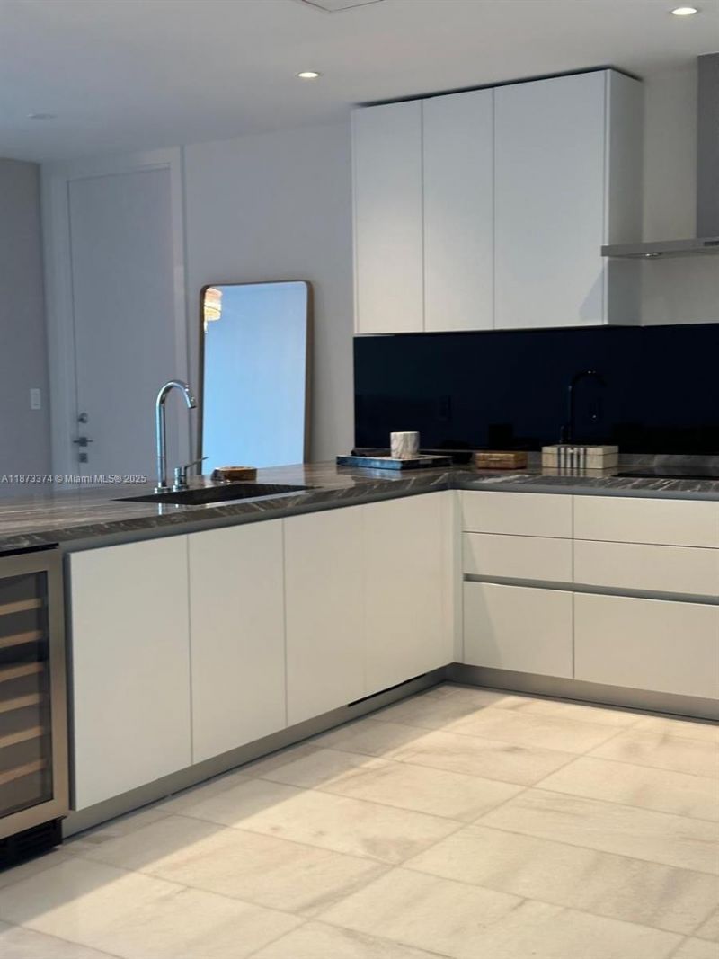 700 NE 26th Ter, Unit 803, Miami, FL 33137 Photo