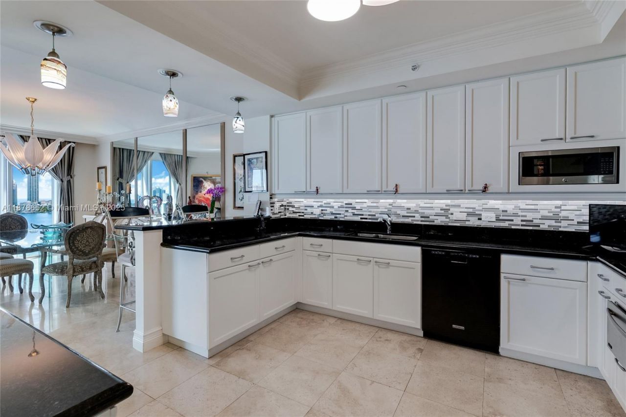 3201 NE 183rd St, Unit 1502, Aventura, FL 33160 Photo