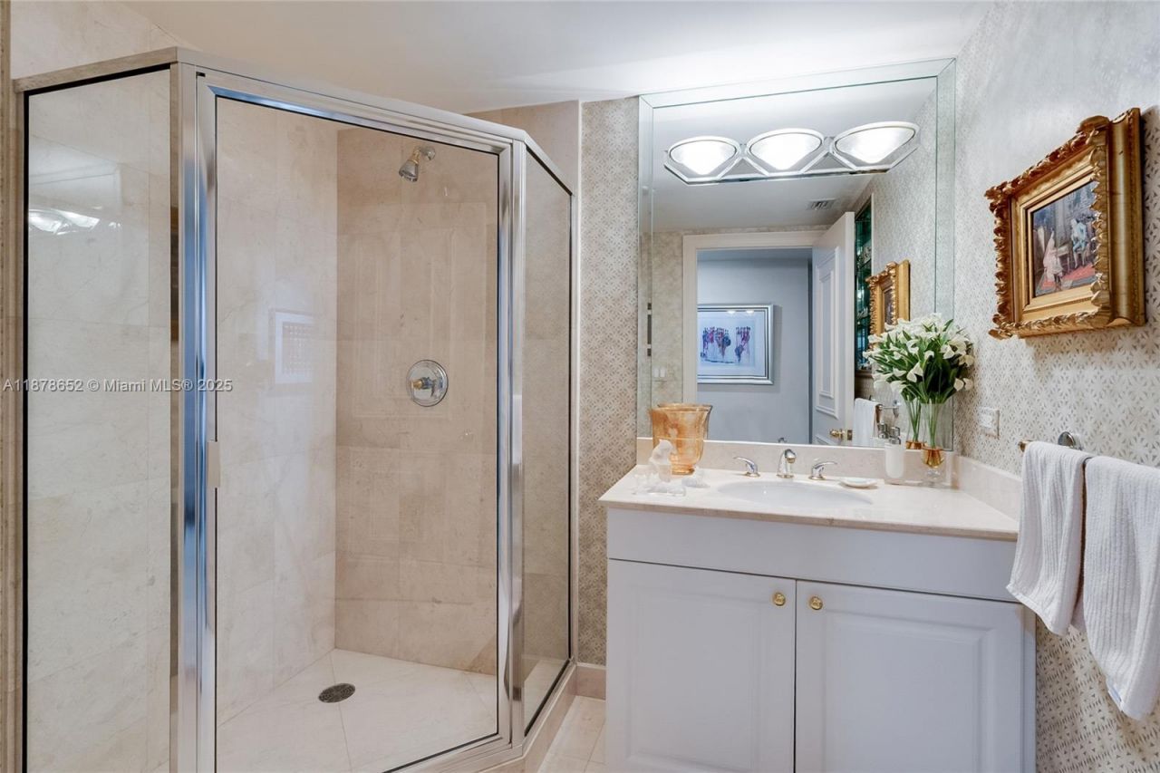 3201 NE 183rd St, Unit 1502, Aventura, FL 33160 Photo