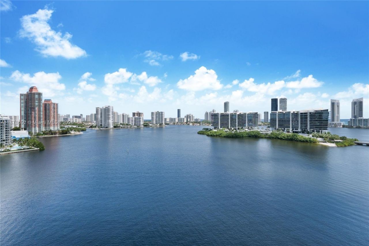 3201 NE 183rd St, Unit 1502, Aventura, FL 33160 Photo