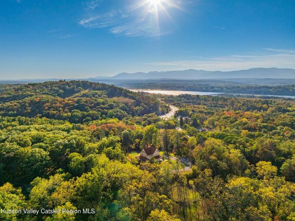 4317 Ny-23, Hudson, NY 12534