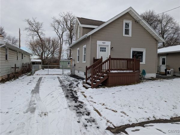 103 Chester Drive, Syracuse, NY 13208