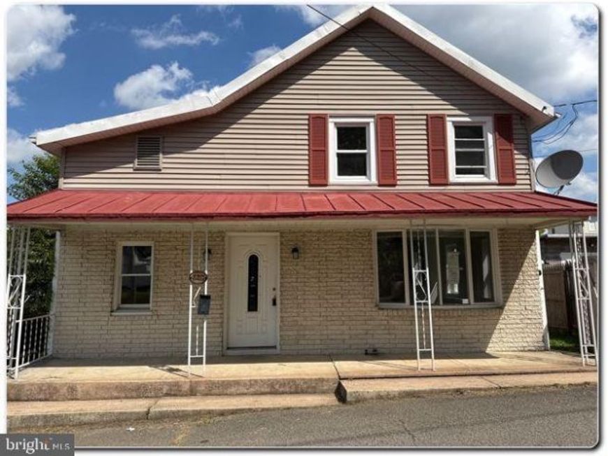 220 W Church Street, Orwigsburg, PA 17961 Main Photo