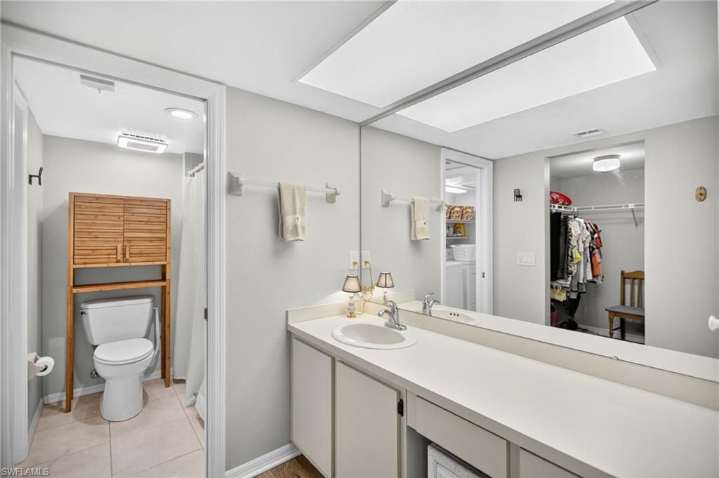 15400 River Vista Dr, Unit 307, North Fort Myers, FL 33917 Photo