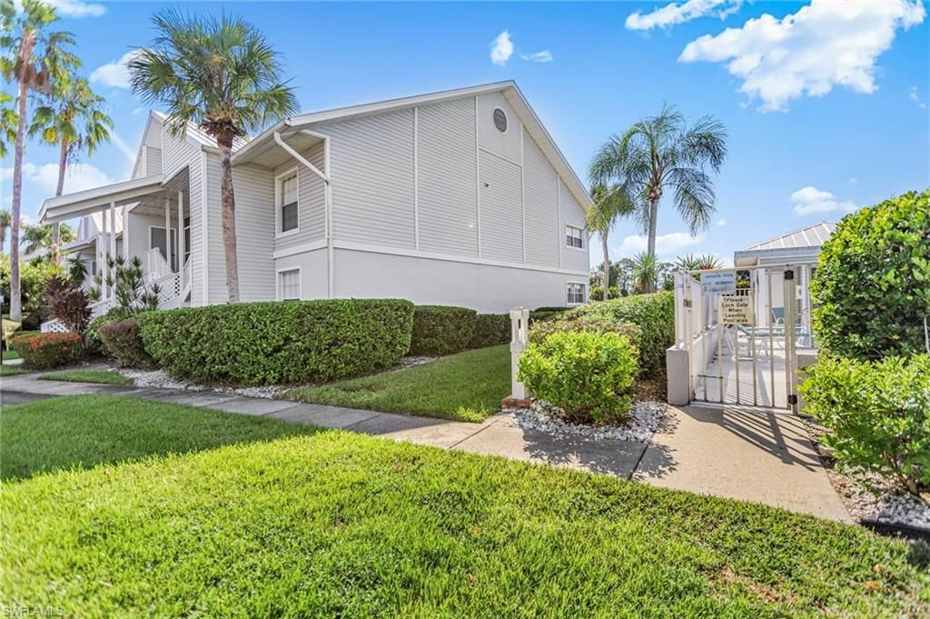 15400 River Vista Dr, Unit 307, North Fort Myers, FL 33917 Photo