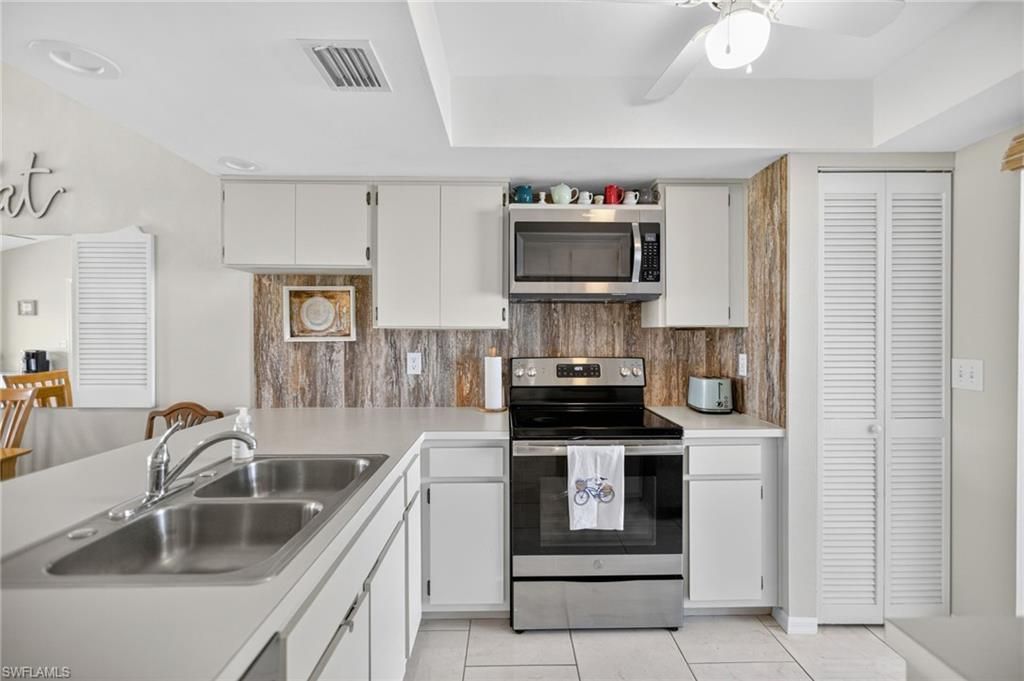 15400 River Vista Dr, Unit 307, North Fort Myers, FL 33917 Photo